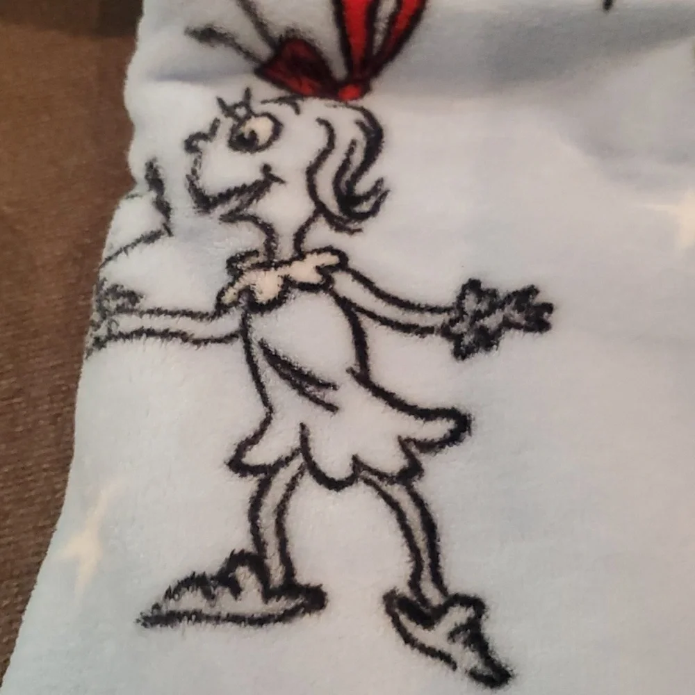 Dr. Seuss viral grinch